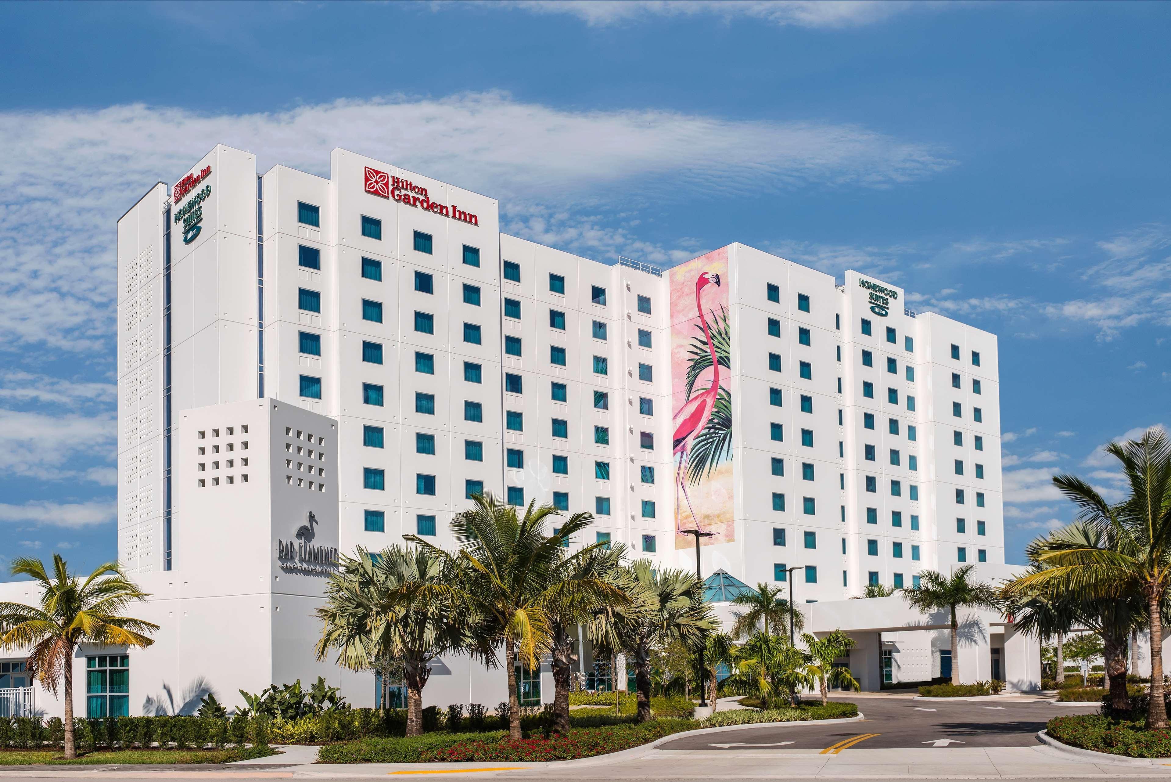 โฮมวูด สวีท บาย ฮิลตัน ไมอามี่ ดอลฟิน มอลล์ Hotel Sweetwater ภายนอก รูปภาพ